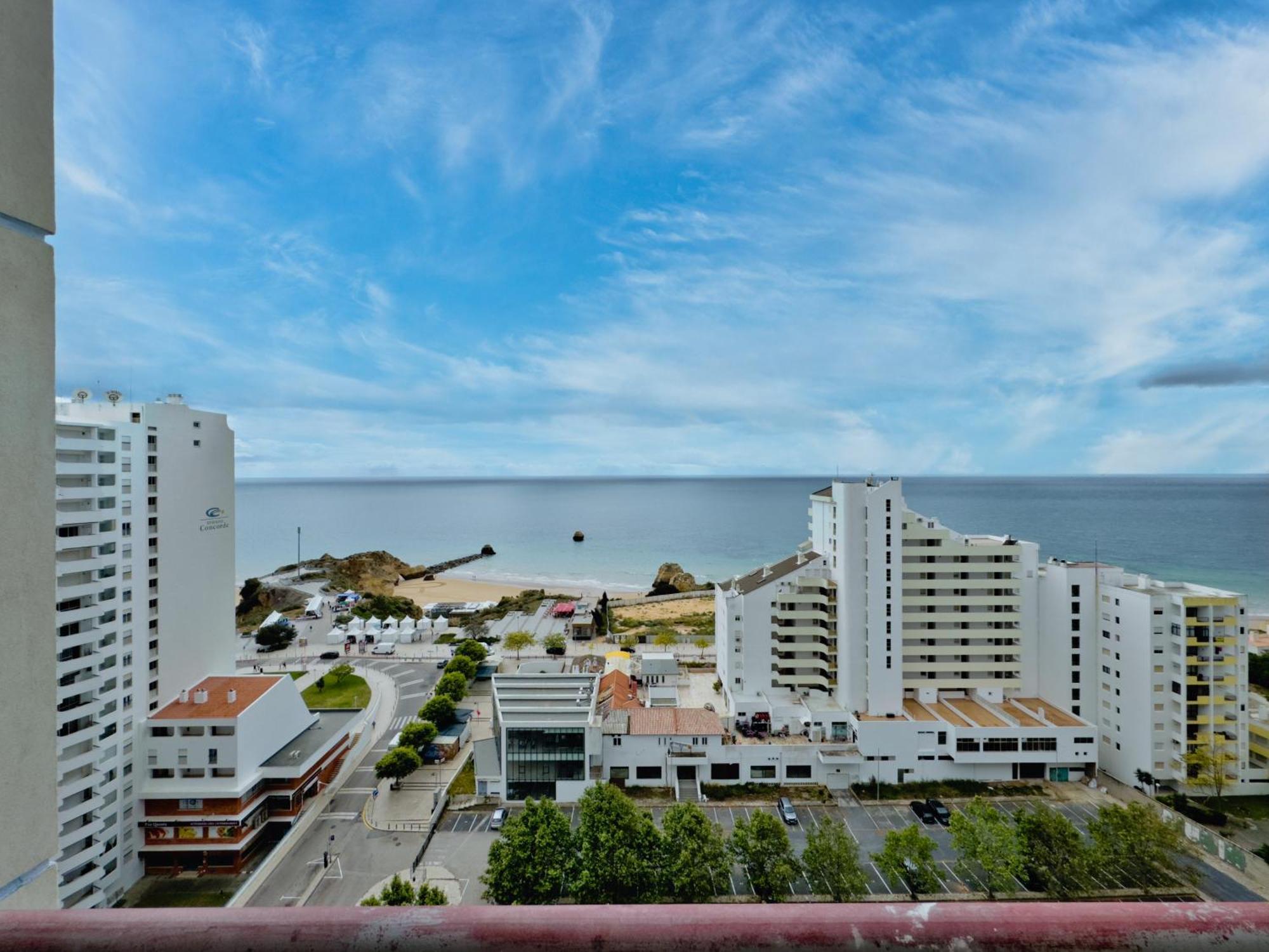 Apartamentos Turisticos Perola Da Rocha Portimão Eksteriør bilde