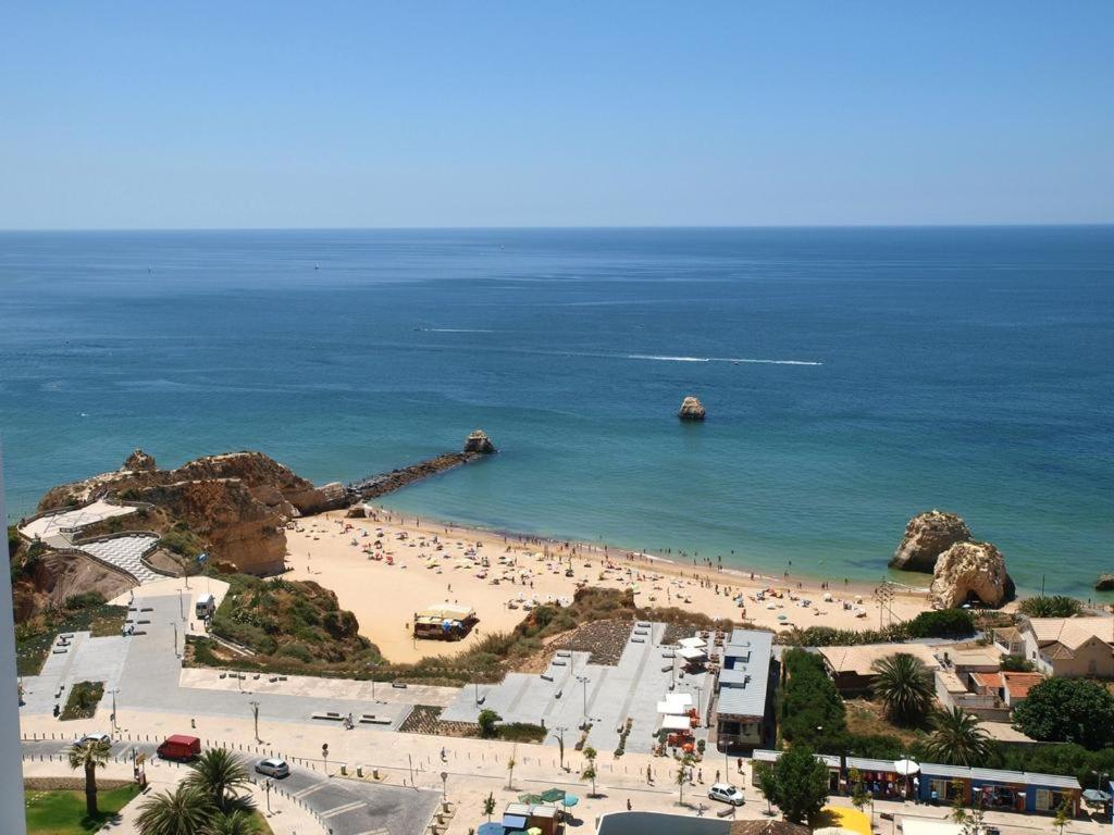 Apartamentos Turisticos Perola Da Rocha Portimão Eksteriør bilde